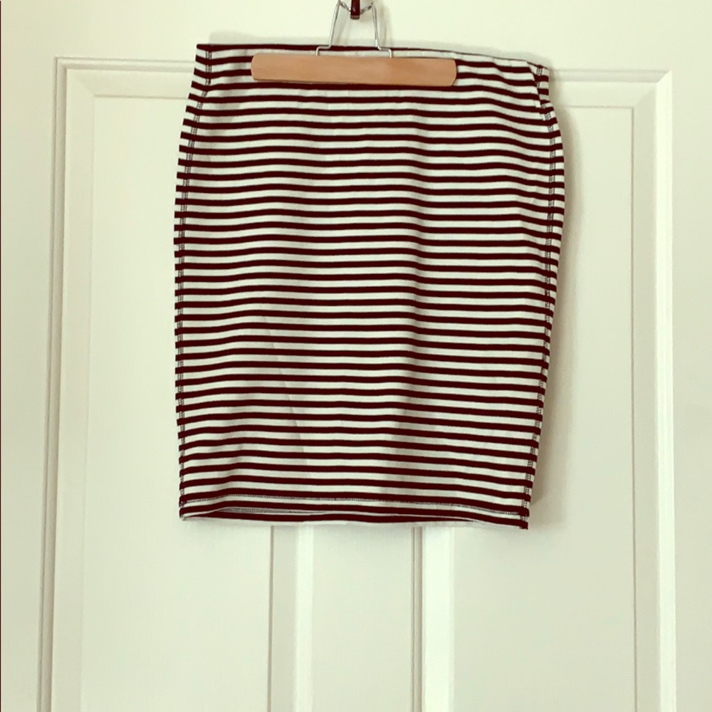 Black and White Striped Pencil Skirt